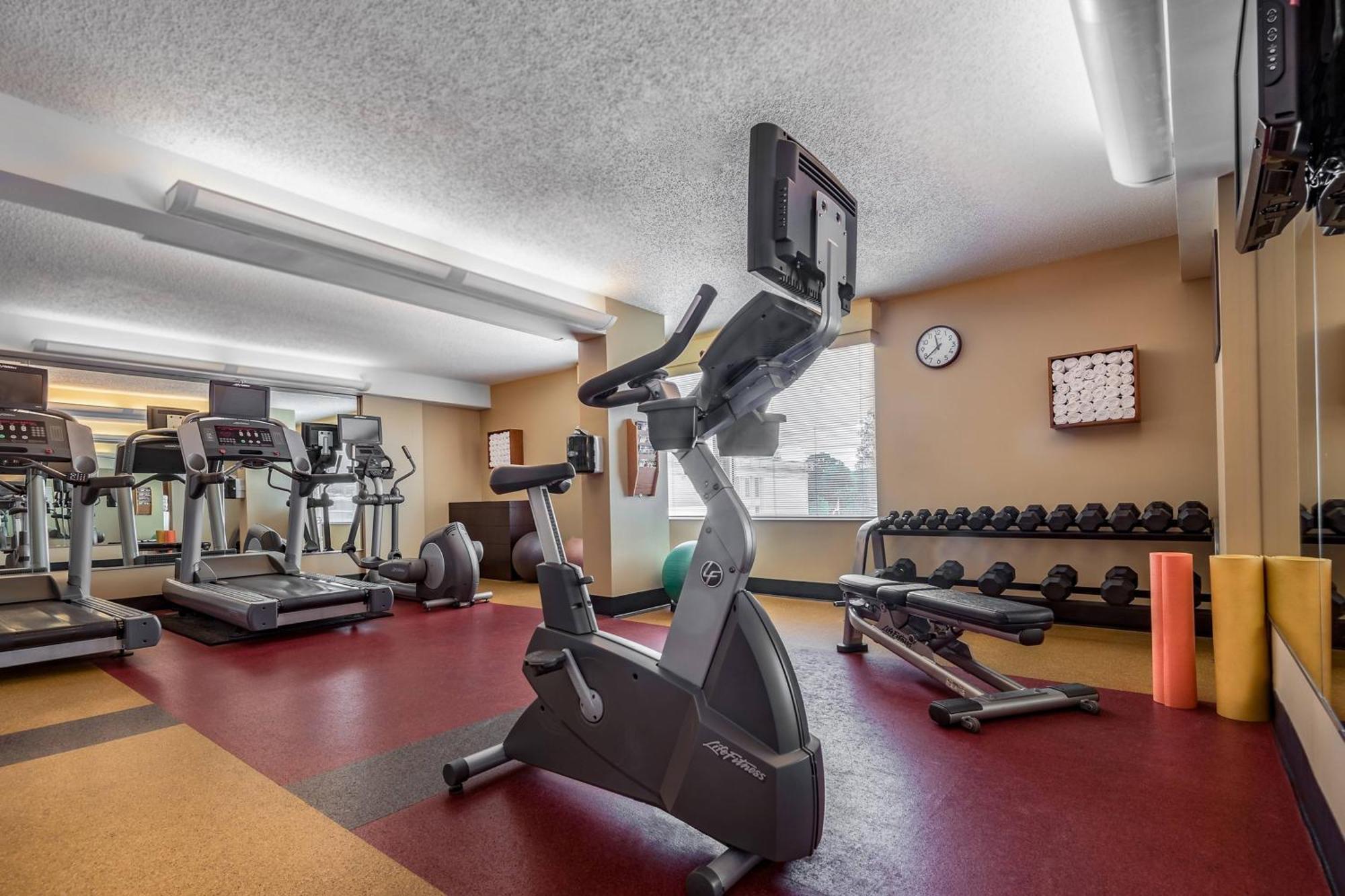 Courtyard By Marriott Bethesda Chevy Chase Hotell Eksteriør bilde