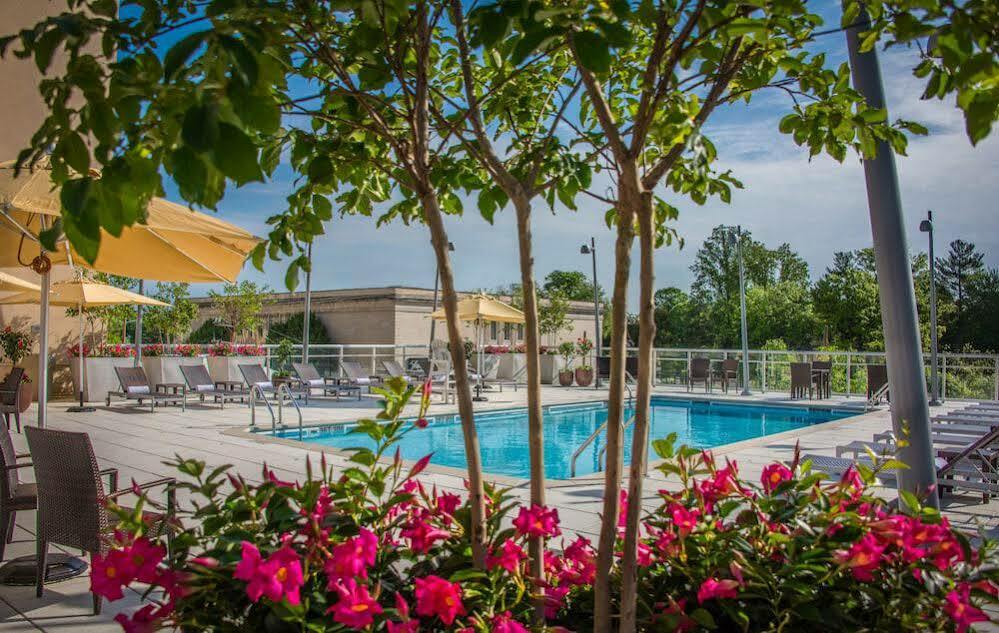 Courtyard By Marriott Bethesda Chevy Chase Hotell Eksteriør bilde